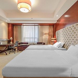 Sweetland Hotel